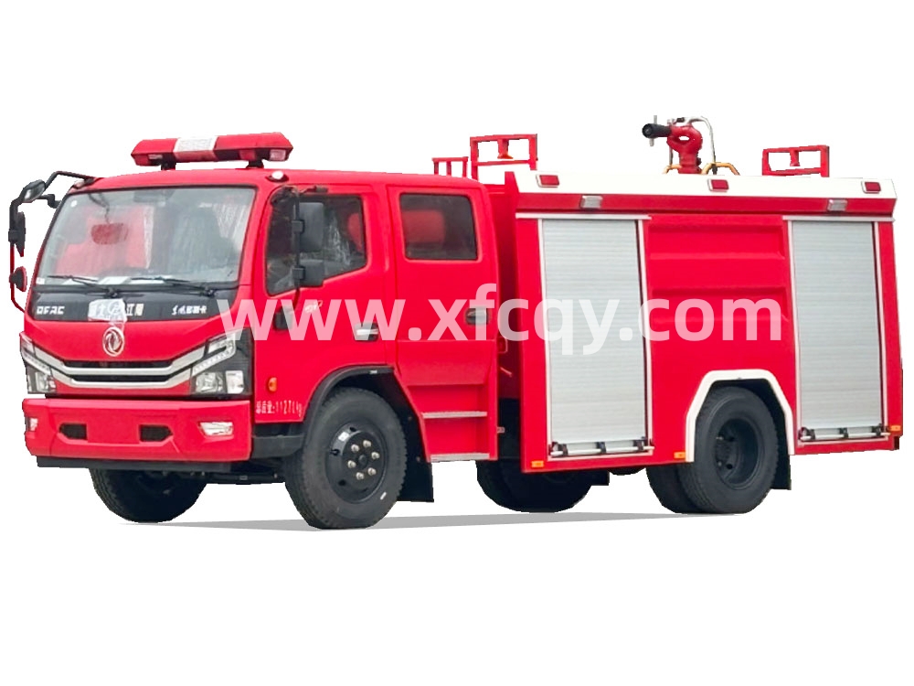 東風多利卡5噸水罐消防車